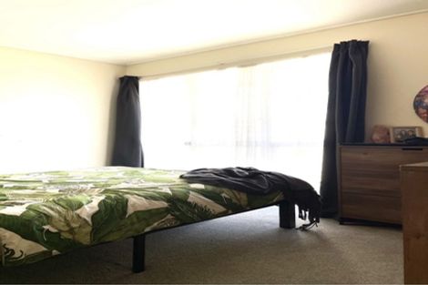 Photo of property in 32 Totara Street, Waiuku, 2123