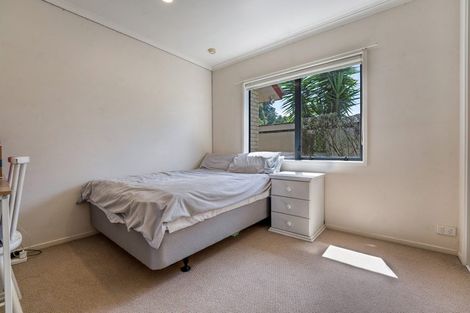 Photo of property in 13 Kristin Lane, Albany, Auckland, 0632