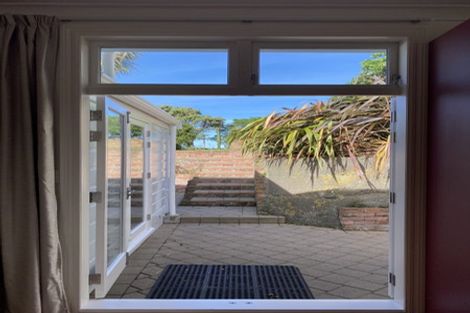 Photo of property in 9 Connaught Terrace, Brooklyn, Wellington, 6021