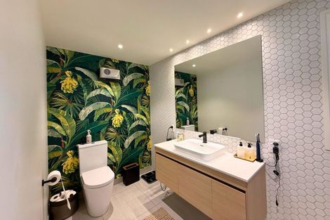 Photo of property in 67 Kings Drive, Wanaka, 9305