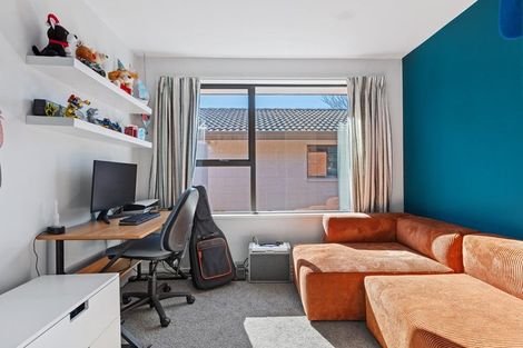 Photo of property in 12 Sabys Road, Halswell, Christchurch, 8025