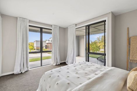 Photo of property in 6 Ada Close, Cambridge, 3434