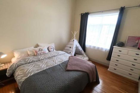 Photo of property in 156 Kings Crescent, Hutt Central, Lower Hutt, 5010