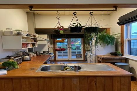 Photo of property in 445 Adelaide Road, Berhampore, Wellington, 6023