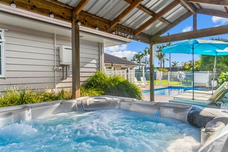 Photo of property in 56 Moir Point Road, Mangawhai Heads, Mangawhai, 0505