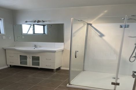 Photo of property in 1/691a East Coast Road, Browns Bay, Auckland, 0630