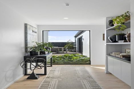 Photo of property in 12 Dalness Crescent, Halswell, Christchurch, 8025