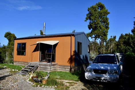 Photo of property in 64 Eco Place, Little Wanganui, Karamea, 7893