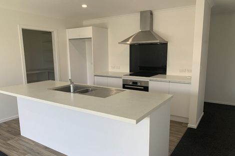 Photo of property in 84 Puhirake Crescent, Pyes Pa, Tauranga, 3112