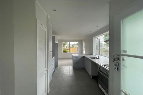 Photo of property in 377 Bucklands Beach Road, Bucklands Beach, Auckland, 2012