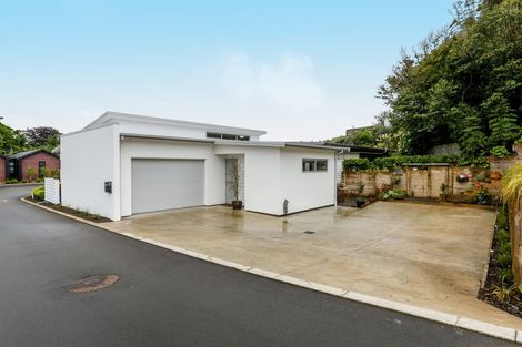 Photo of property in 4 Mackillop Way, Brooklands, New Plymouth, 4310