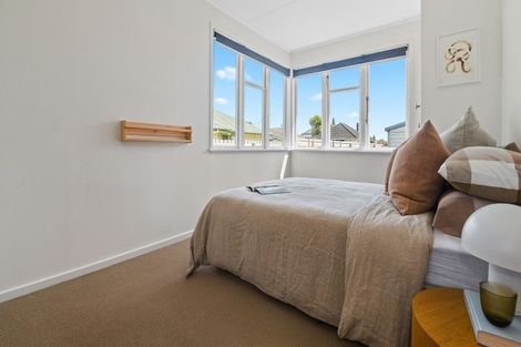 Photo of property in 4 Moule Place, Fairfield, Hamilton, 3214