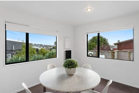 Photo of property in 76 Oranga Street, Westown, New Plymouth, 4310