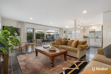 Photo of property in 38 Ocean View Road, Waihi Beach, 3611