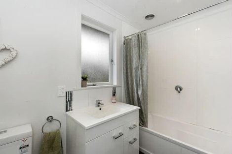 Photo of property in 1/28 Claude Street, Fairfield, Hamilton, 3214