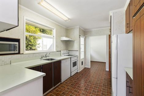 Photo of property in 134 Hine Road, Wainuiomata, Lower Hutt, 5014