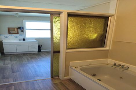 Photo of property in 11 Dalmeny Street, Oamaru North, Oamaru, 9400