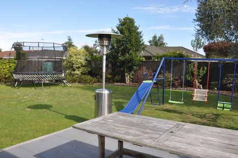 Photo of property in 5 Baton Place, Highbury, Palmerston North, 4412