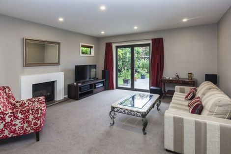 Photo of property in 19a Clyde Road, Upper Riccarton, Christchurch, 8041