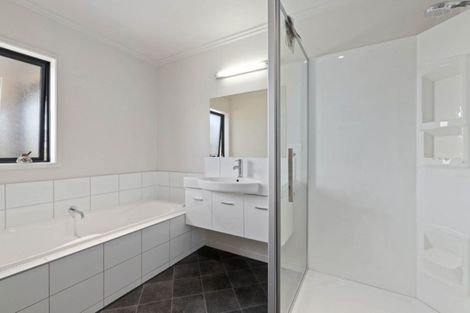 Photo of property in 4 Amber Close, Cromwell, 9310