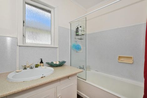 Photo of property in 98 Station Road, Te Kamo, Whangarei, 0112