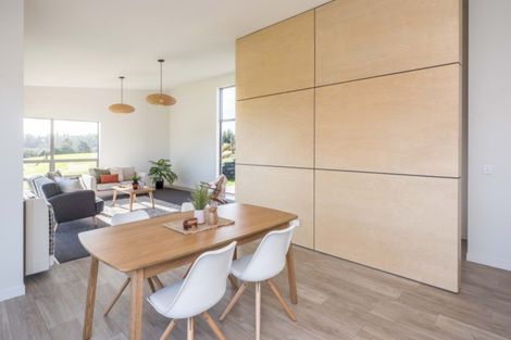 Photo of property in 14 Te Heke Place, Waikanae, 5036