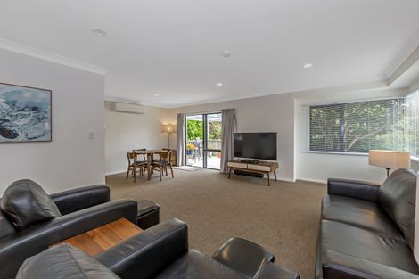 Photo of property in 137 Brightside Road, Stanmore Bay, Whangaparaoa, 0932