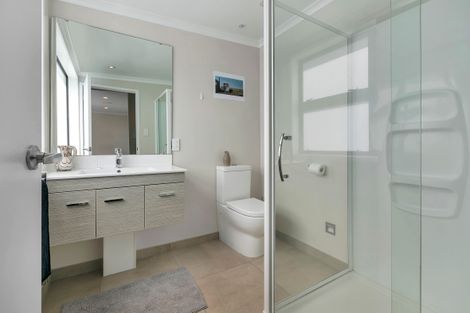 Photo of property in 30 Squadron Drive, Hobsonville, Auckland, 0616