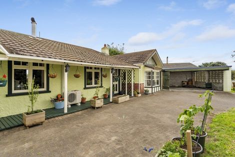 Photo of property in 53 Tasman Road, Otaki Beach, Otaki, 5512