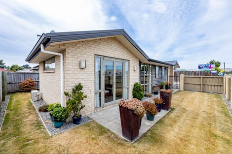 Photo of property in 72b Marshland Road, Shirley, Christchurch, 8061