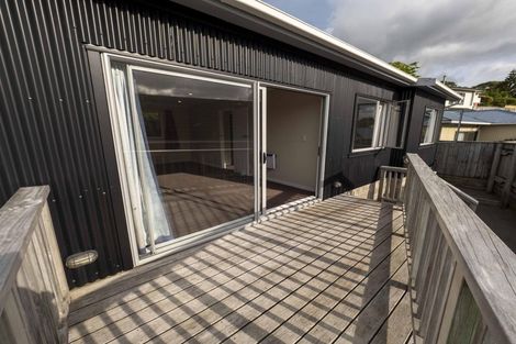 Photo of property in 14a Trinidad Crescent, Grenada Village, Wellington, 6037