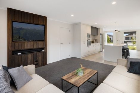 Photo of property in 9 Empire Crescent, Papamoa, 3118