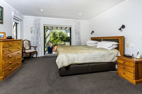 Photo of property in 23 Hugh Green Drive, Pinehill, Auckland, 0632