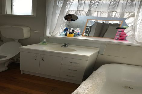 Photo of property in 30 Airfield Road, Takanini, 2112