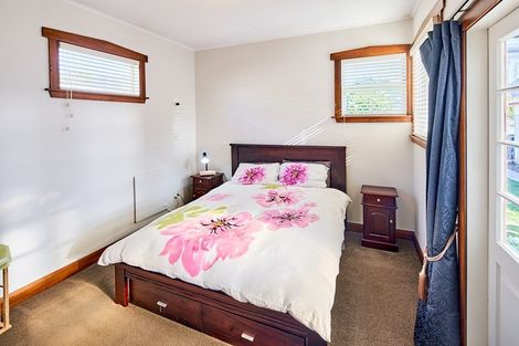 Photo of property in 30 Cudby Street, Woburn, Lower Hutt, 5011