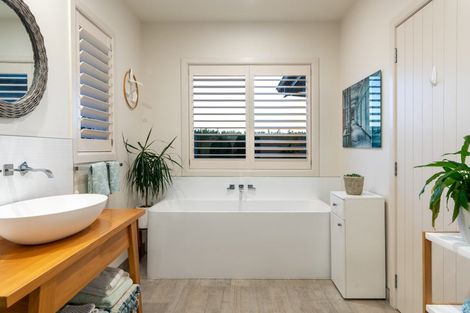 Photo of property in 33 Lee Road, Burbush, Hamilton, 3289