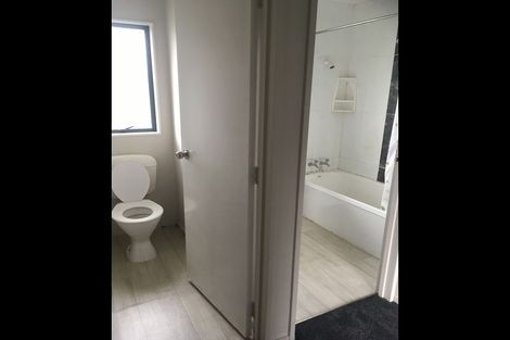 Photo of property in 39 Killington Crescent, Mangere, Auckland, 2022