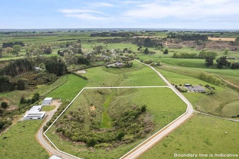 Photo of property in 42 Serenity Lane, Koputaroa, Shannon, 5571