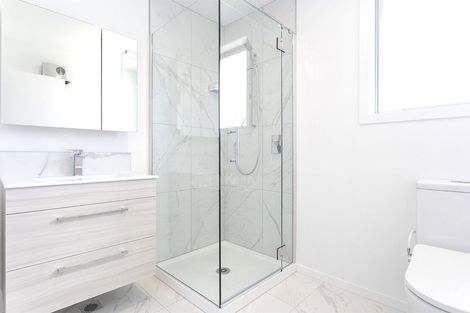 Photo of property in 6/22 Denver Avenue, Sunnyvale, Auckland, 0612