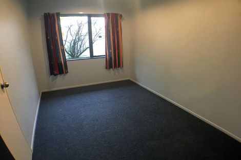 Photo of property in 8a Battersea Place, Roslyn, Palmerston North, 4414