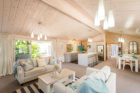 Photo of property in 203 Kenwood Drive, Matarangi, Whitianga, 3592