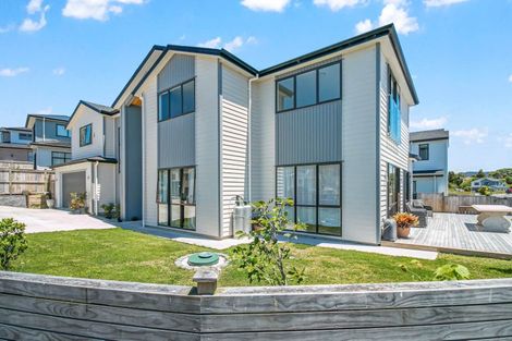 Photo of property in 29 Cirrus Way, Ranui, Auckland, 0612