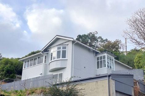 Photo of property in 2 Darlington Terrace, Miramar, Wellington, 6022