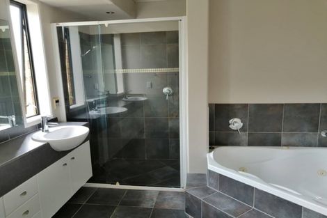 Photo of property in 299 Pine Valley Road, Dairy Flat, Silverdale, 0992