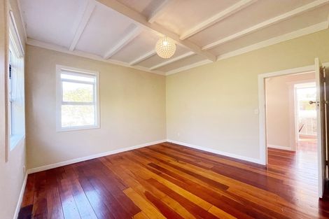 Photo of property in 1 Camden Road, Sandringham, Auckland, 1025
