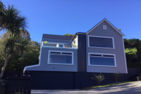 Photo of property in 10 Brenchley Road, Lyttelton, 8082