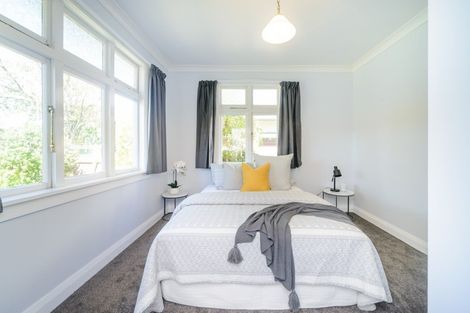 Photo of property in 35 Florence Avenue, Palmerston North, 4414