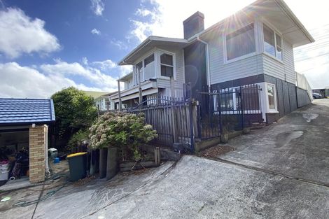 Photo of property in 81 Hepburn Road, Glendene, Auckland, 0602