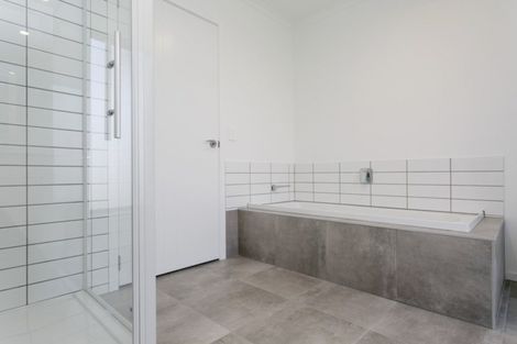 Photo of property in 28 Bastille Court, Rangatira Park, Taupo, 3330