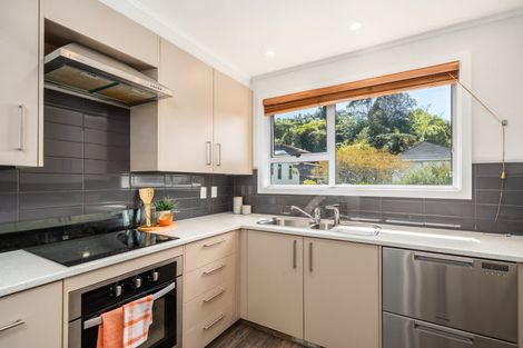 Photo of property in 20 Westhaven Drive, Tawa, Wellington, 5028